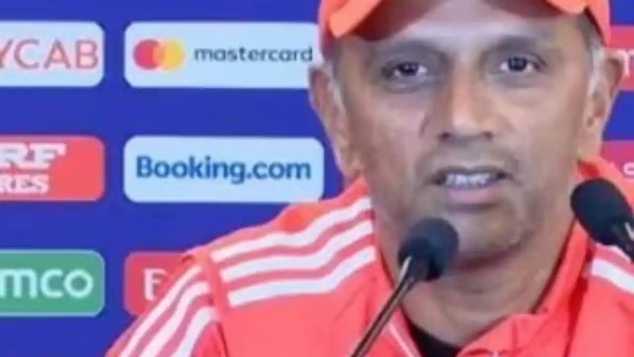 https://www.mobilemasala.com/khel/T20-World-Cup-2024-Rahul-Dravid-will-be-a-surprise-addition-to-Team-India-squad-hi-i257879